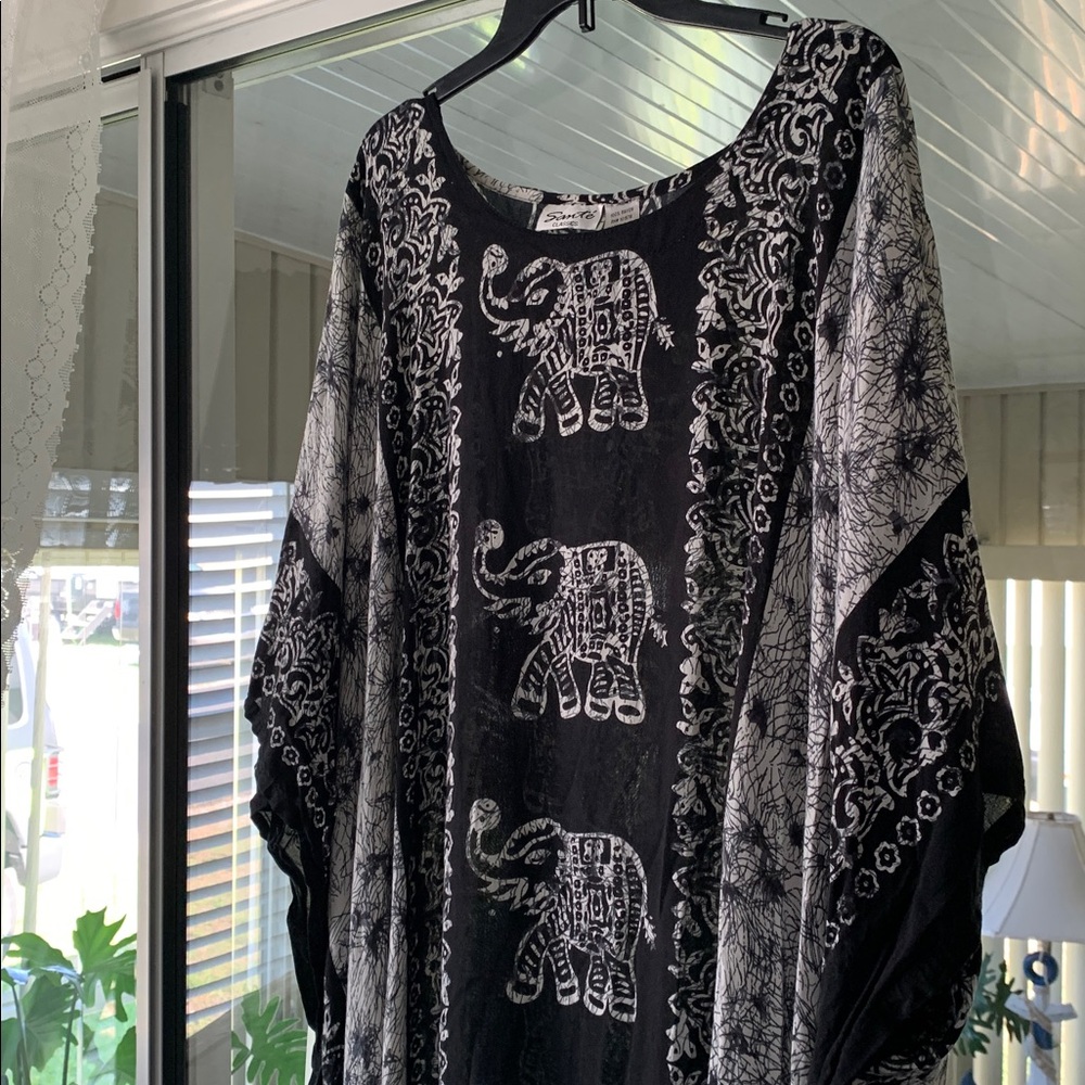 Maxi Lounge/Vacation/Cruise/Beach/Boho Tropical Summer Wear One Size 54” Long